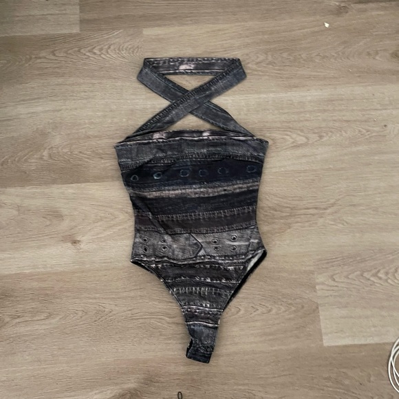 Bodysuit - Picture 1 of 3